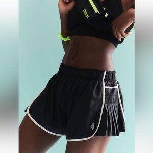 🌟NWOT🌟 FP Easy Tiger Shorts